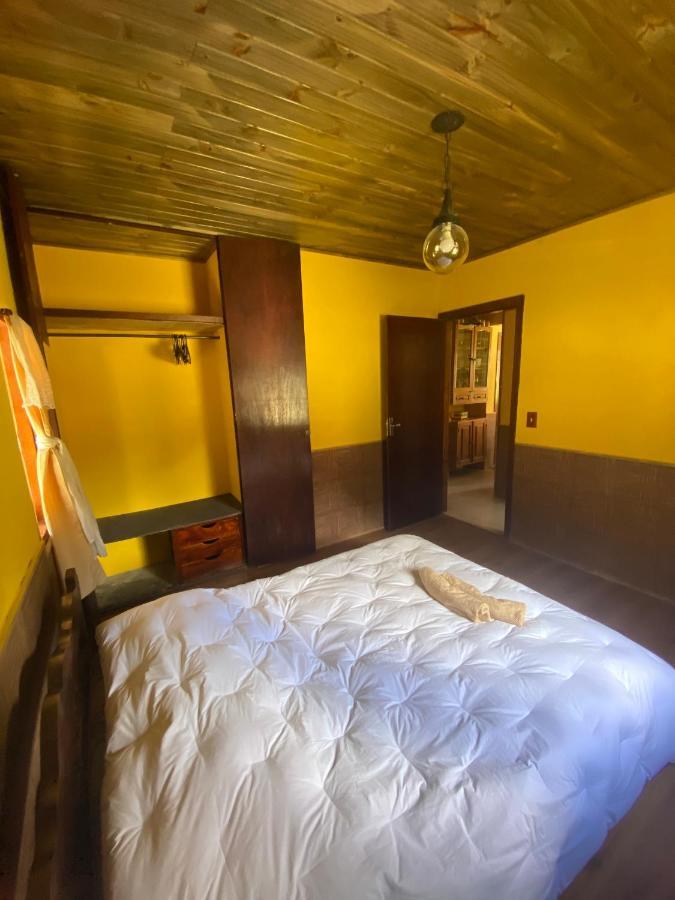 Holiday home Chale Aconchegante 2km Do Centrinho