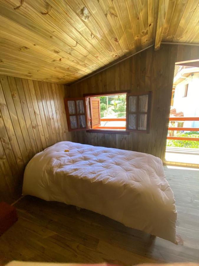 Holiday home Chale Aconchegante 2km Do Centrinho Campos do Jordao