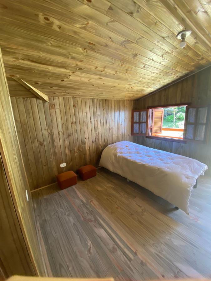 Holiday home Chale Aconchegante 2km Do Centrinho